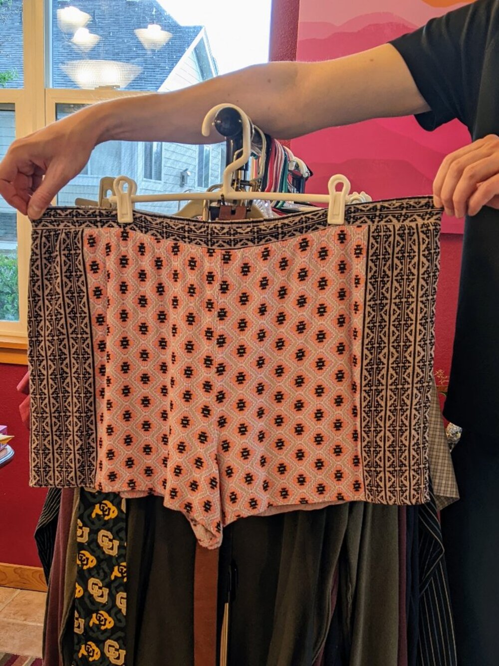 Multicolored Patterned Shorts, Size XXL